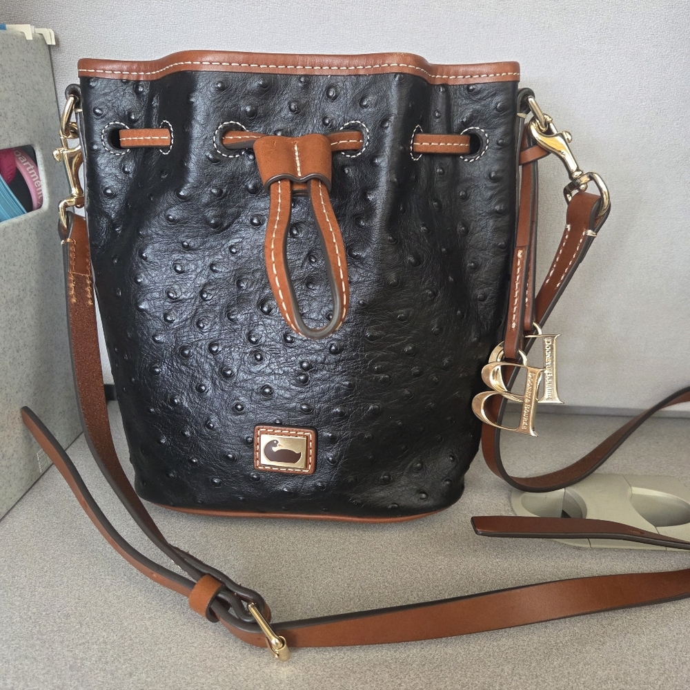 Dooney and Bourke Ostrich Embossed Leather Drawstring Closure Bucket Bag EUC